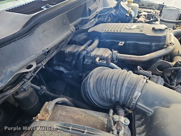 image for item EI3877 2009 Dodge Ram 5500 HD dump truck