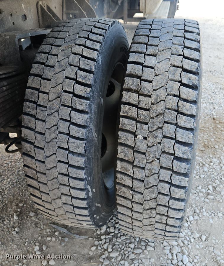 image for item EI3877 2009 Dodge Ram 5500 HD dump truck