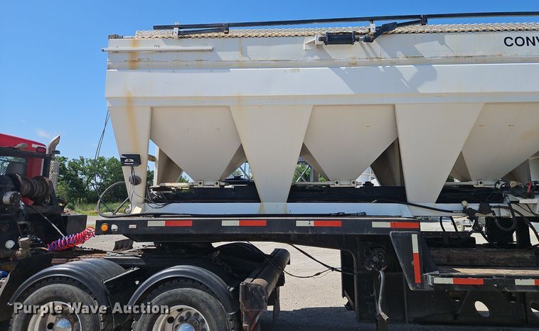 image for item EI3907 1996 Talbert  seed tender trailer