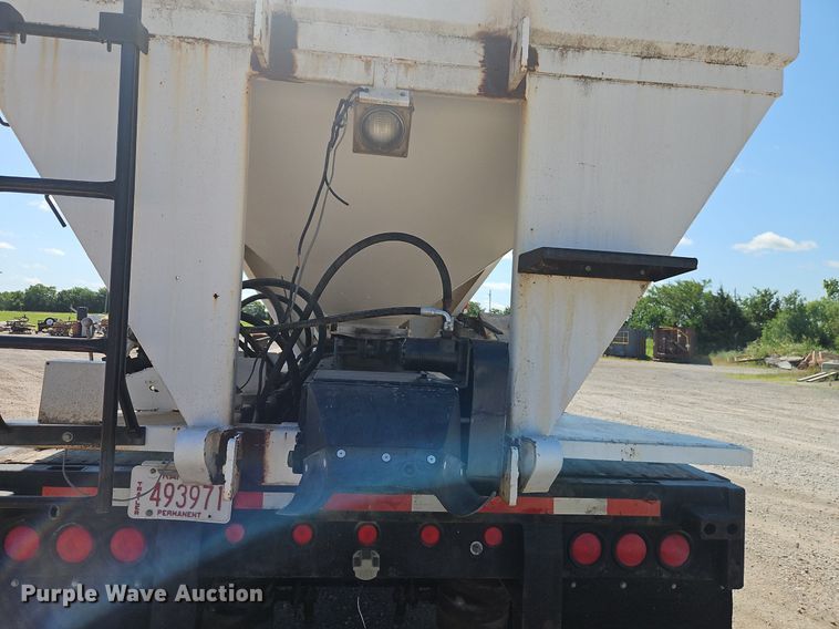 image for item EI3907 1996 Talbert  seed tender trailer