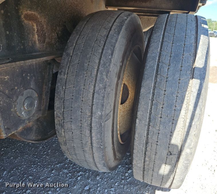 image for item EI3907 1996 Talbert  seed tender trailer