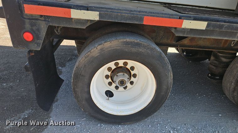 image for item EI3907 1996 Talbert  seed tender trailer