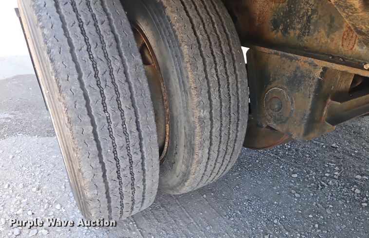 image for item EI3907 1996 Talbert  seed tender trailer