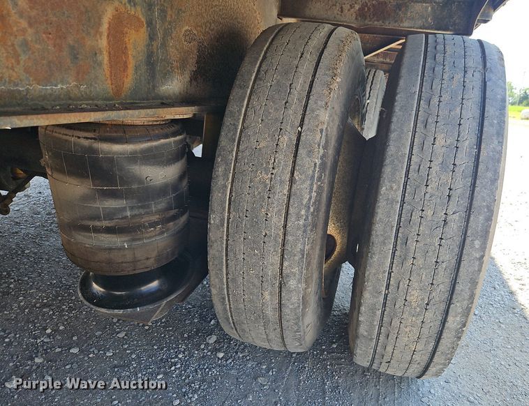 image for item EI3907 1996 Talbert  seed tender trailer