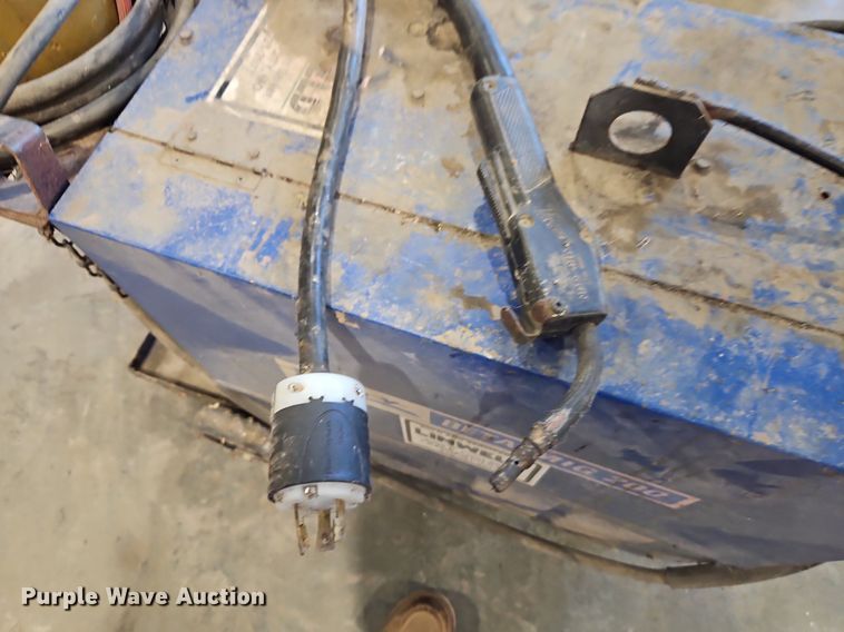 image for item EI3911 Libby Beta-Mig 200 welder