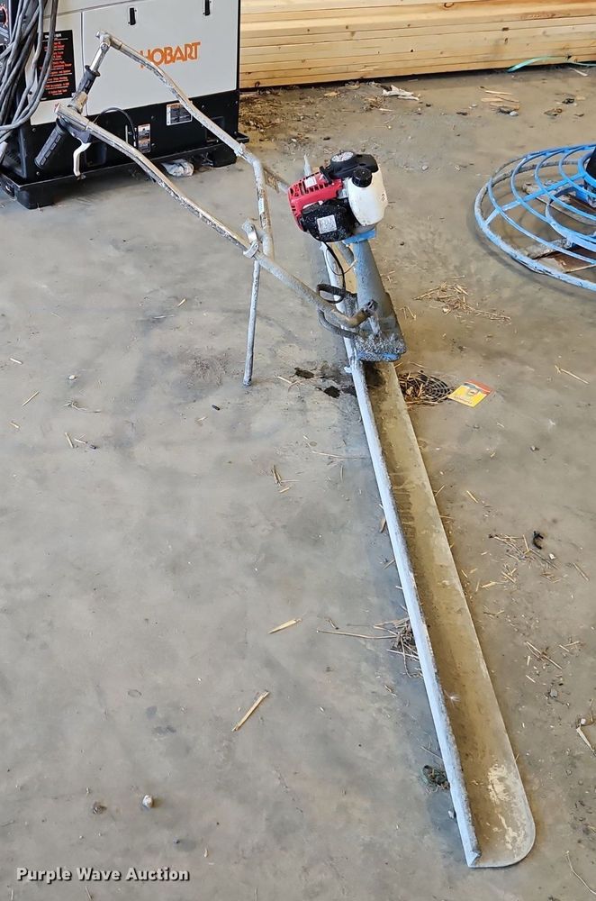 image for item EI3916 2020 Bartell Uniscreed power screed