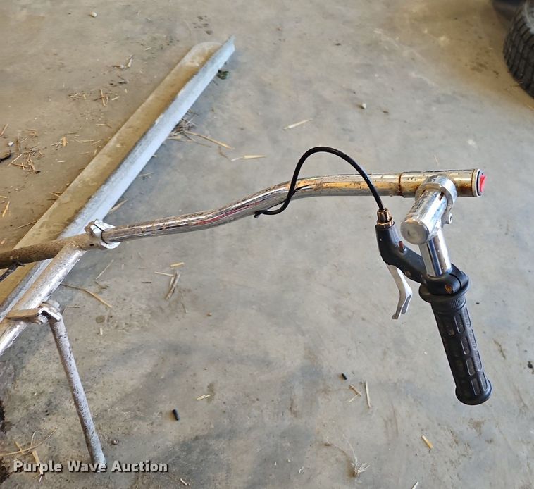 image for item EI3916 2020 Bartell Uniscreed power screed