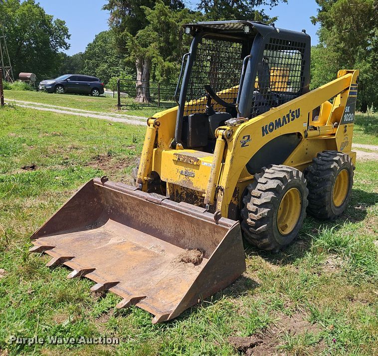 image for item EI3946 2009 Komatsu  SK1020-5N skid steer loader
