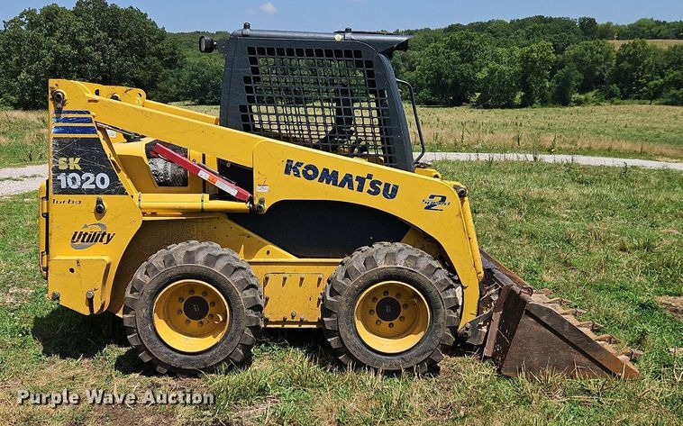 image for item EI3946 2009 Komatsu  SK1020-5N skid steer loader