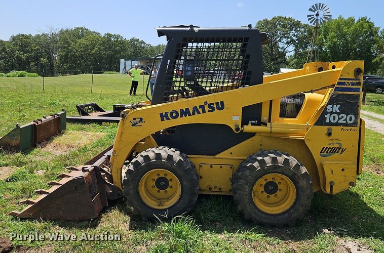 image for item EI3946 2009 Komatsu  SK1020-5N skid steer loader