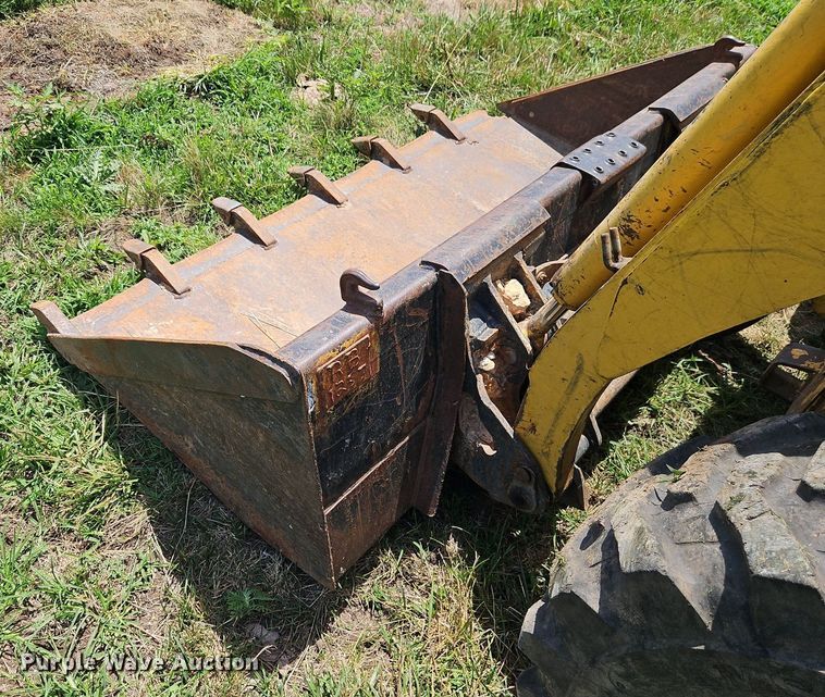 image for item EI3946 2009 Komatsu  SK1020-5N skid steer loader