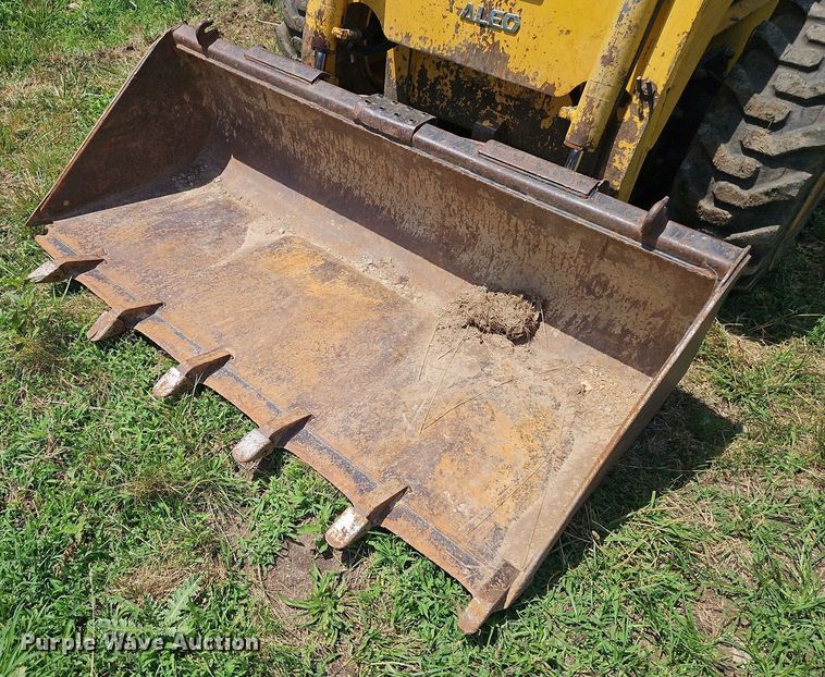 image for item EI3946 2009 Komatsu  SK1020-5N skid steer loader