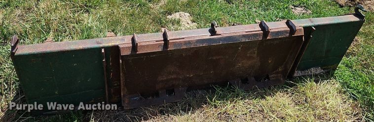 image for item EI3946 2009 Komatsu  SK1020-5N skid steer loader