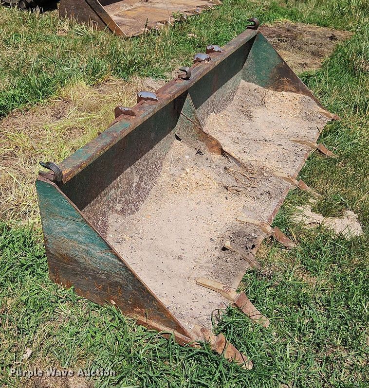 image for item EI3946 2009 Komatsu  SK1020-5N skid steer loader