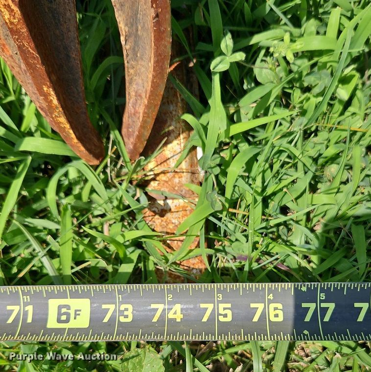 image for item EI3948 Skid steer rock grapple bucket