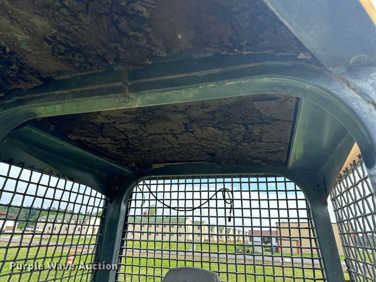 image for item EJ4370 2007 John Deere  450J LGP dozer