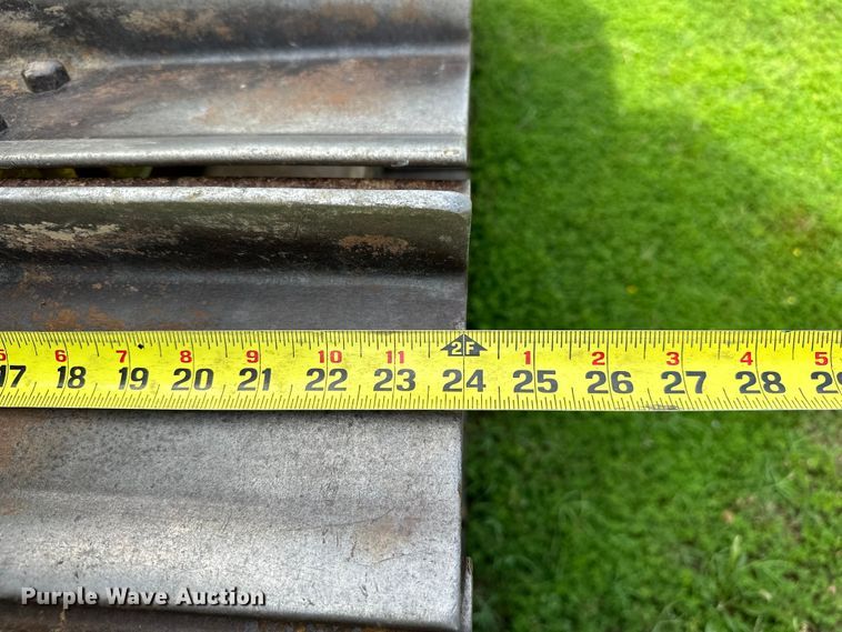 image for item EJ4370 2007 John Deere  450J LGP dozer