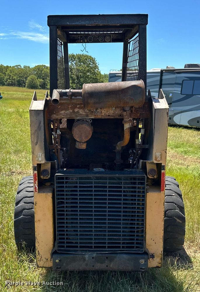 image for item EJ4389 Owatonna  Mustang 441 skid steer loader