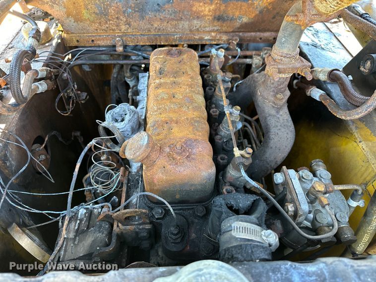 image for item EJ4389 Owatonna  Mustang 441 skid steer loader