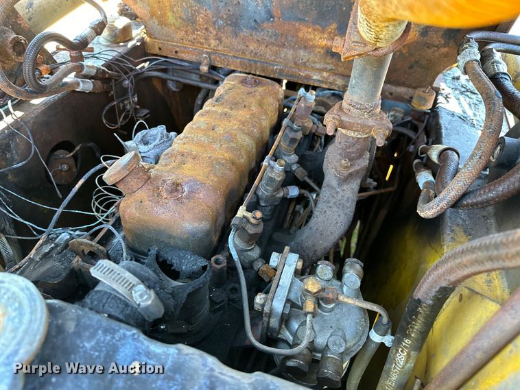 image for item EJ4389 Owatonna  Mustang 441 skid steer loader