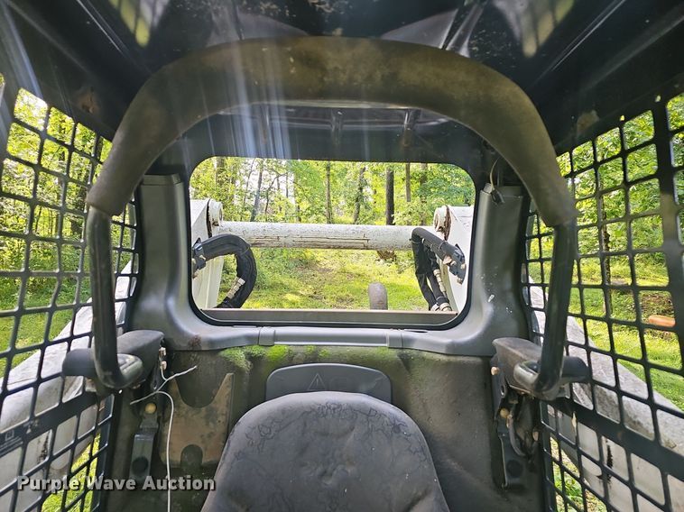 image for item EJ5672 2017 Bobcat  T750 skid steer loader