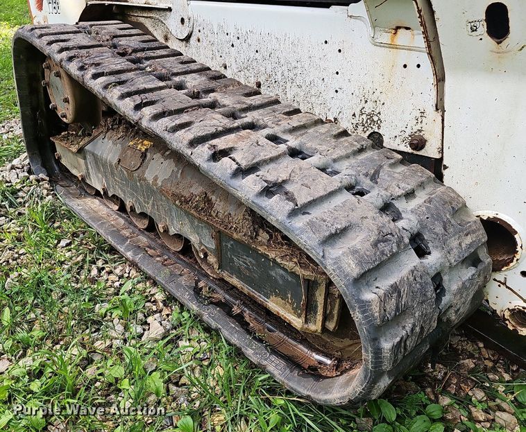 image for item EJ5672 2017 Bobcat  T750 skid steer loader