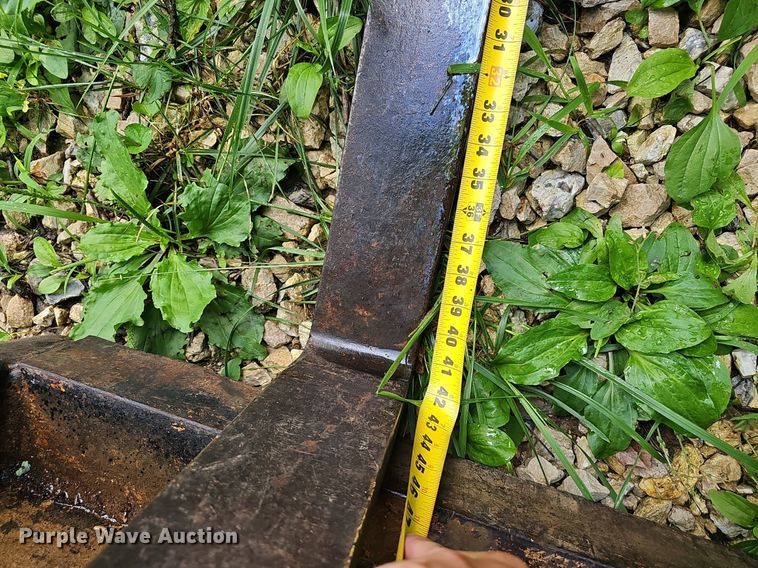 image for item EJ5672 2017 Bobcat  T750 skid steer loader