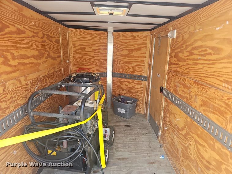 image for item EJ5699 2010 Arising Industries enclosed cargo trailer