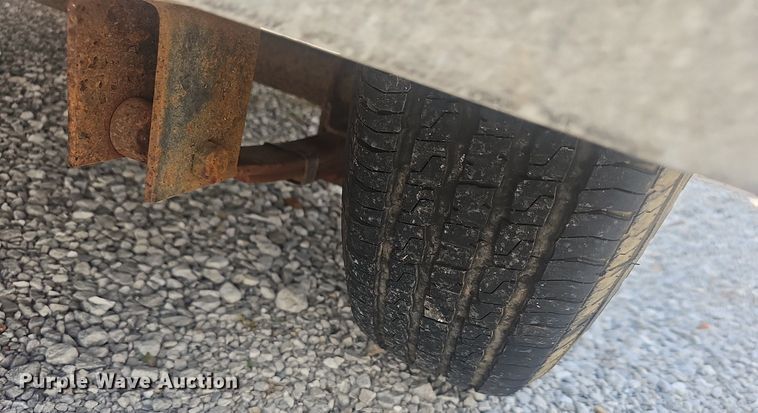 image for item EJ5699 2010 Arising Industries enclosed cargo trailer