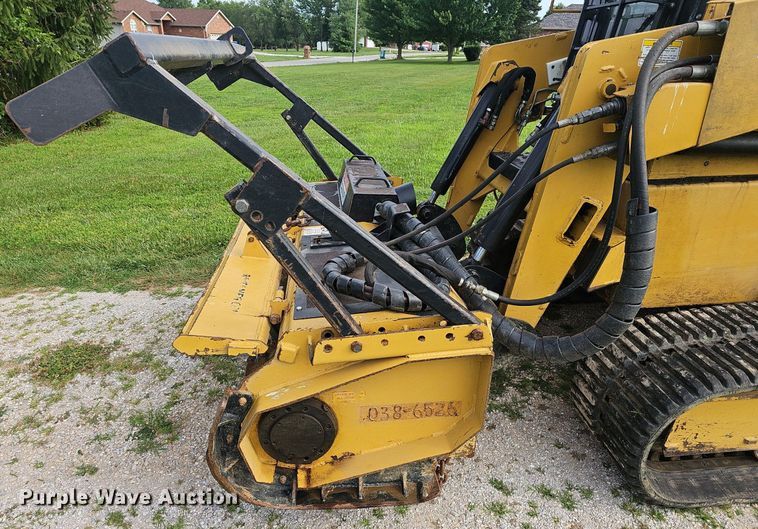 image for item EJ5706 2015 Rayco C100R mulcher