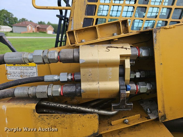 image for item EJ5706 2015 Rayco C100R mulcher