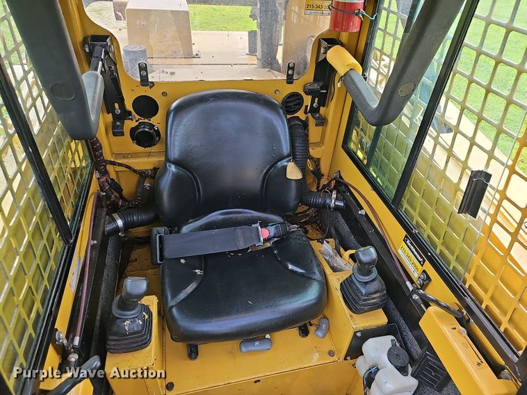 image for item EJ5706 2015 Rayco C100R mulcher