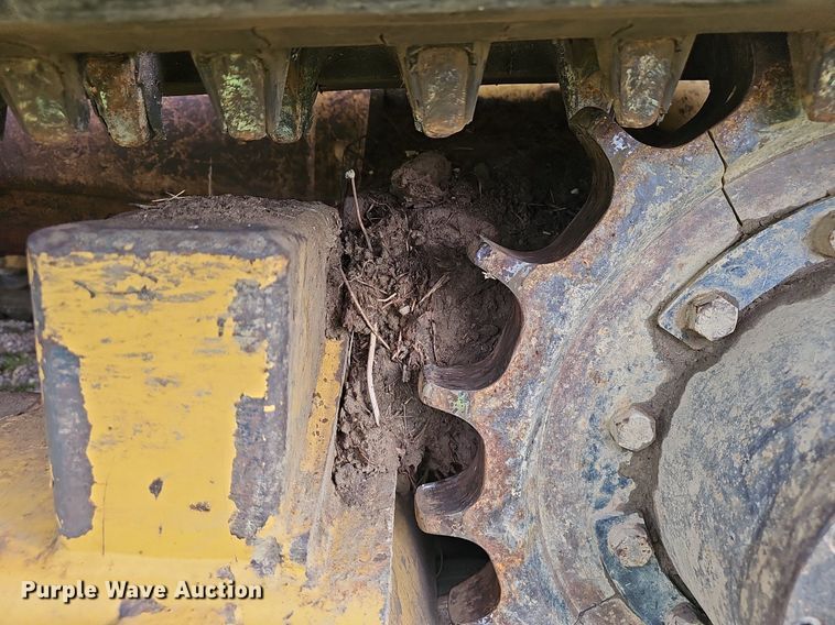 image for item EJ5706 2015 Rayco C100R mulcher