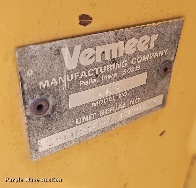 image for item EJ5717 2001 Vermeer LM35 trencher