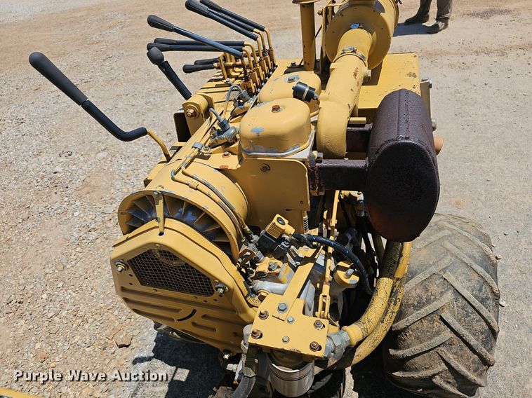 image for item EJ5717 2001 Vermeer LM35 trencher