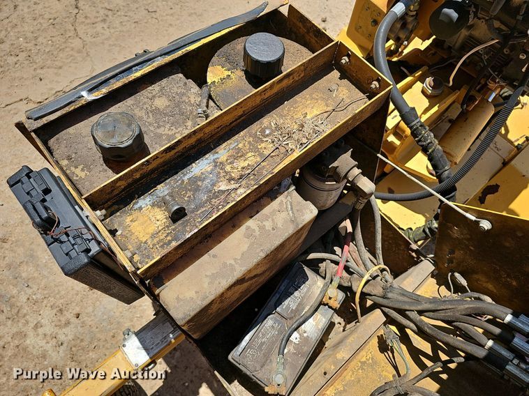 image for item EJ5718 2007 Vermeer  SC252 stump grinder