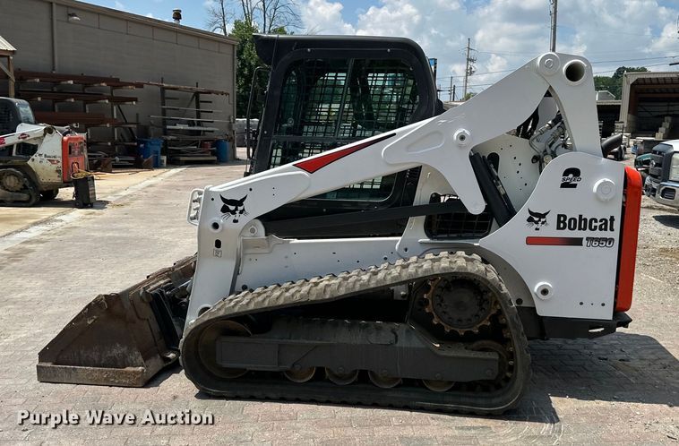 image for item EJ6939 2018 Bobcat  T650 tracked skid steer loader
