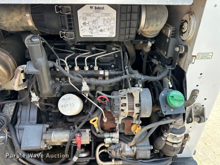 image for item EJ6939 2018 Bobcat  T650 tracked skid steer loader