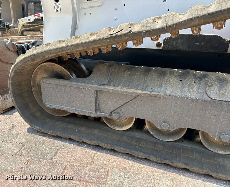 image for item EJ6939 2018 Bobcat  T650 tracked skid steer loader