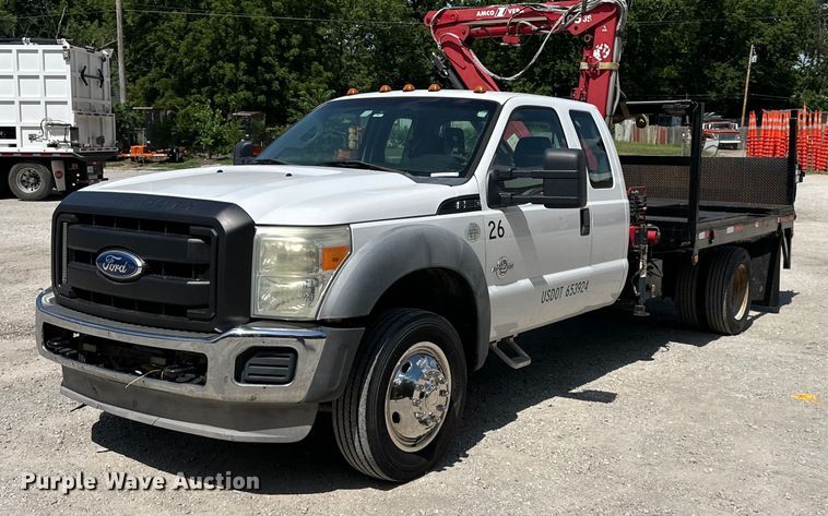 image for item EJ6959 2011 Ford F550 Super Duty SuperCab flatbed truck