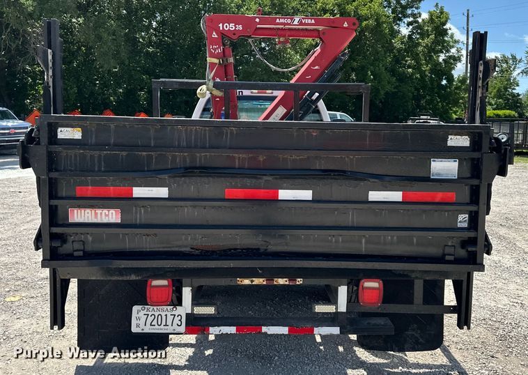 image for item EJ6959 2011 Ford F550 Super Duty SuperCab flatbed truck