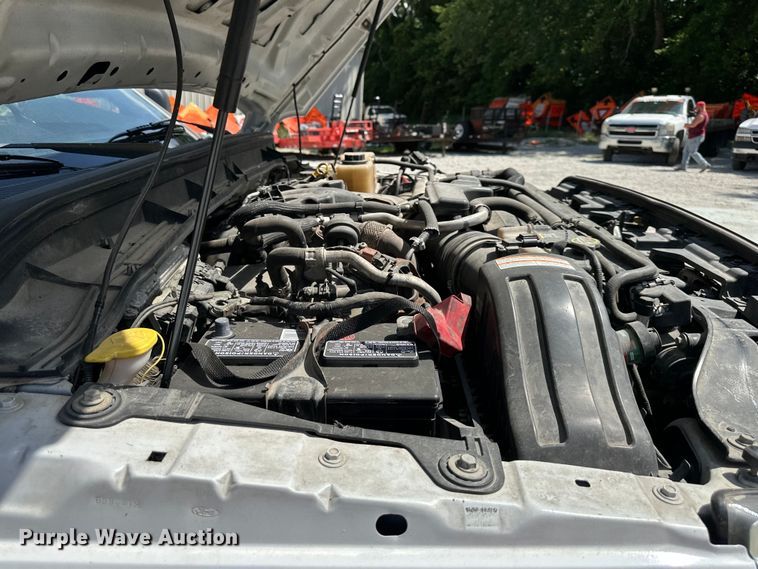 image for item EJ6959 2011 Ford F550 Super Duty SuperCab flatbed truck