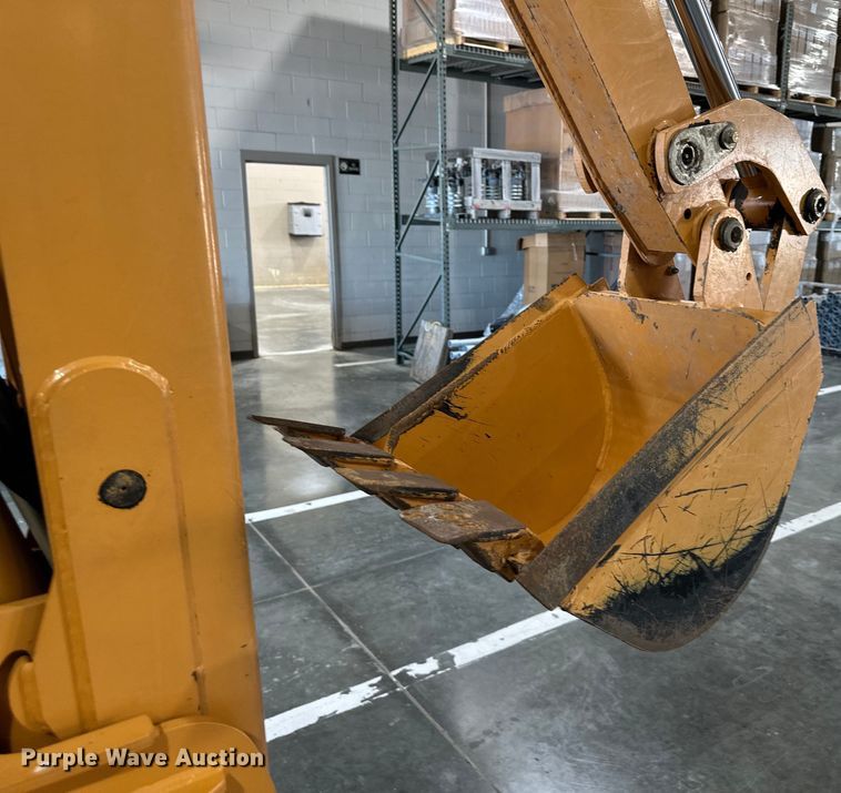 image for item EJ6967 2011 Astec RT560 trencher