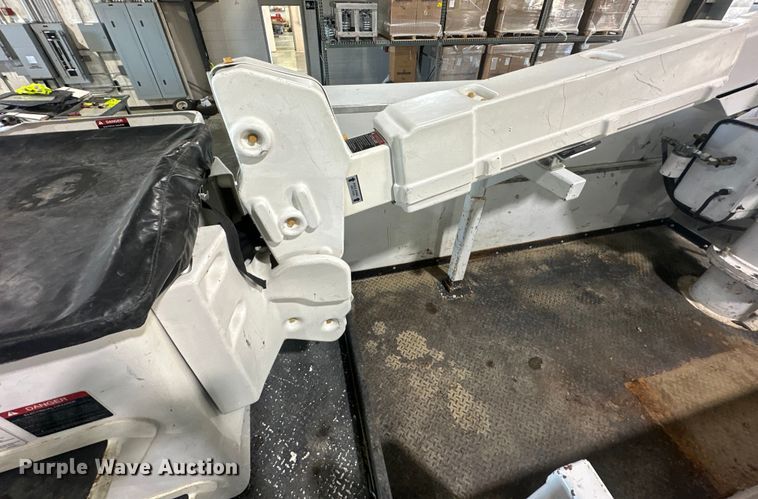 image for item EJ6968 2012 Ford F550 Super Duty bucket truck