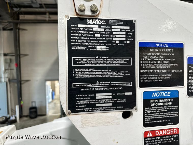 image for item EJ6968 2012 Ford F550 Super Duty bucket truck