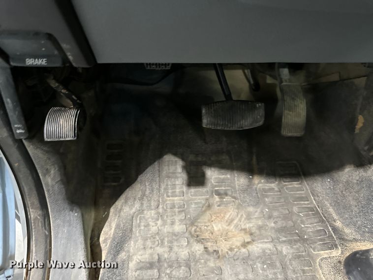 image for item EJ6968 2012 Ford F550 Super Duty bucket truck