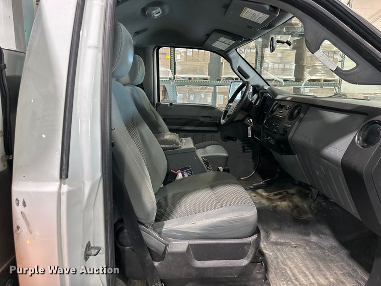 image for item EJ6968 2012 Ford F550 Super Duty bucket truck