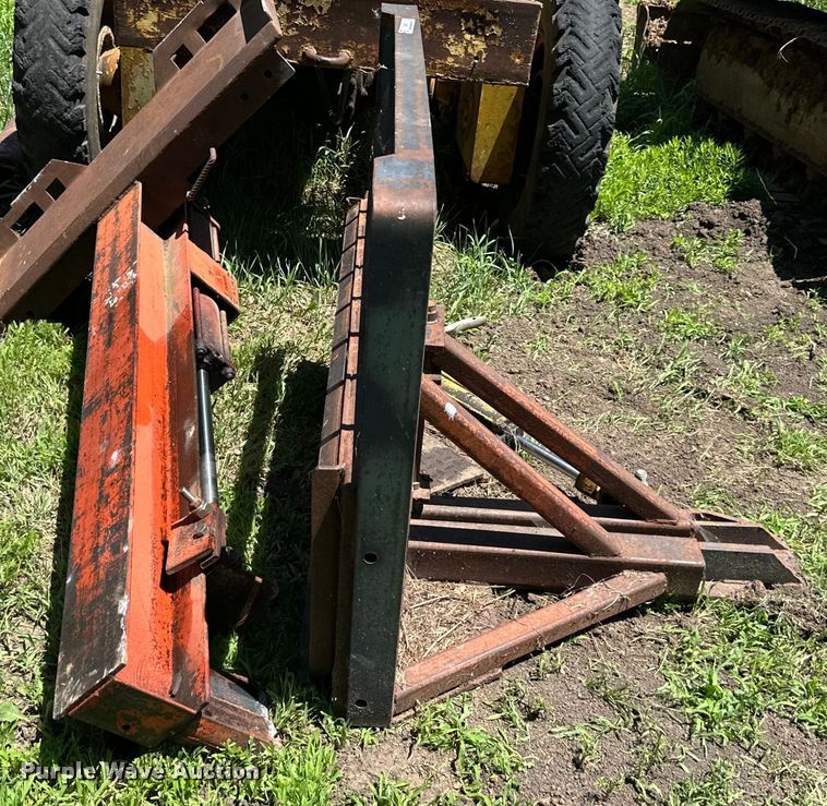 image for item EJ6970 (2) skid steer attachments