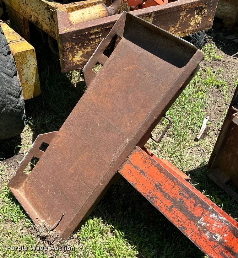 image for item EJ6970 (2) skid steer attachments