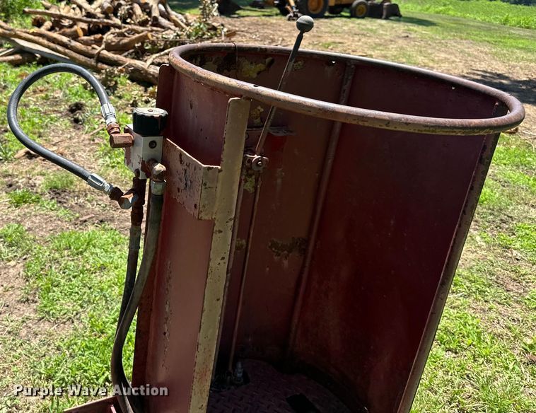 image for item EJ6972 Shop built boom lift